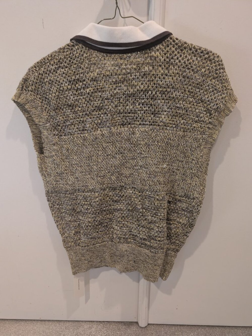 Commense -  Button Up Collared Sleeveless Top - Picture 2 of 3